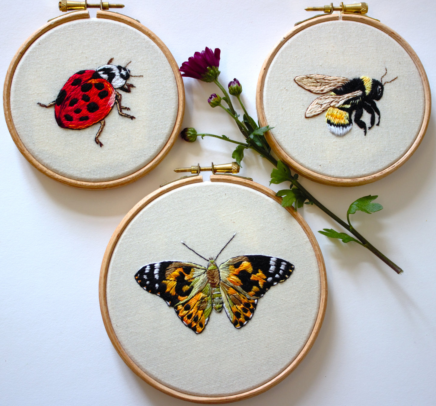 BumbleBee Wall art, Bee, bumblebee, bee decor, bee wall hanging, bee embroidery